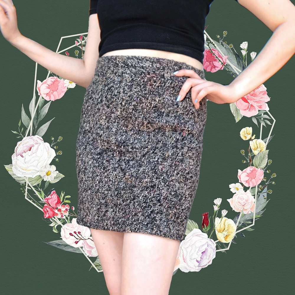 Tweed mini skirt